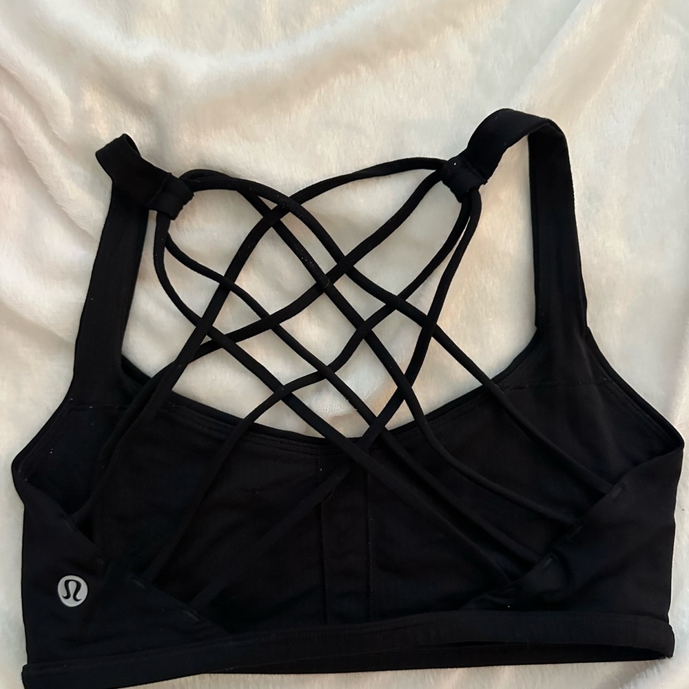 Lululemon black strappy sports bra - Size 4 (no tag)